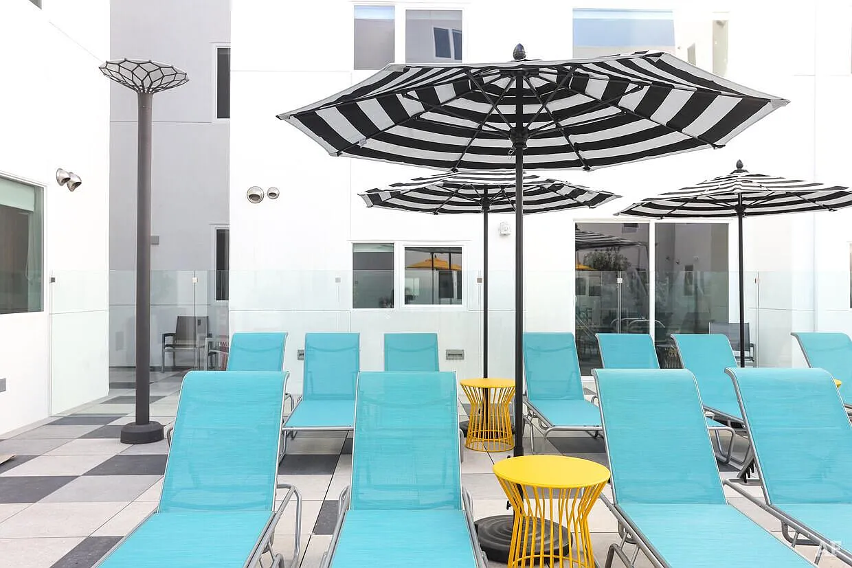 Aspire Northridge — Photo 3