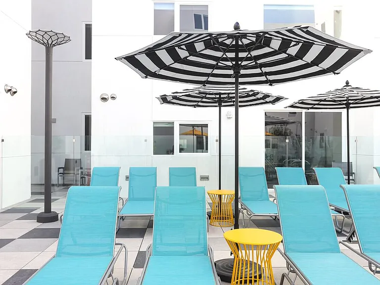 Aspire Northridge — Photo 3
