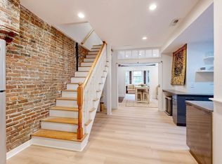 15 Garrison Rd #11, Brookline, MA 02445