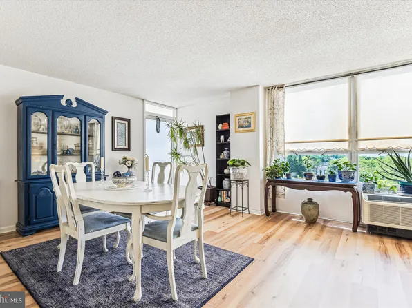 205 E Joppa Rd APT 403, Baltimore, MD 21286