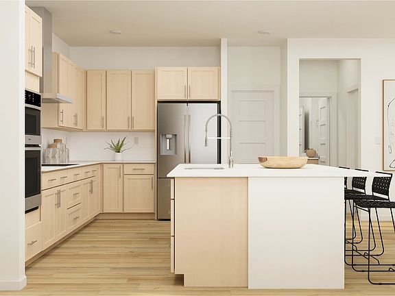 3rd image of 13901 Uplands Place E