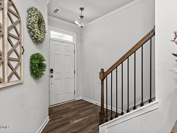 4th image of 111 Velten Ridge Dr