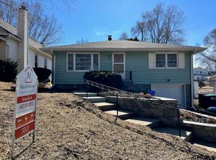 5135 Pratt St, Omaha, NE 68104