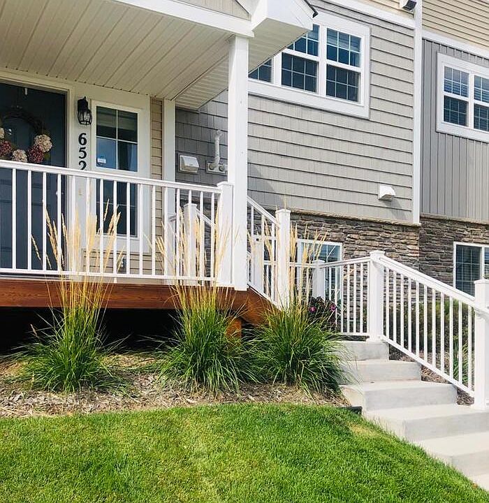 1st image of 652 Eagle Ct