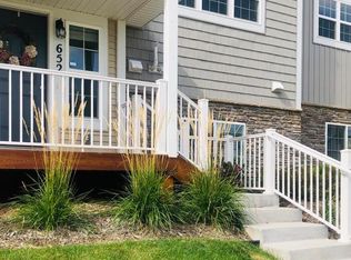 652 Eagle Ct, Lino Lakes, MN 55014