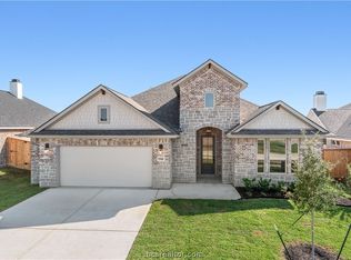 5004 Greyrock Dr, Bryan, TX 77802