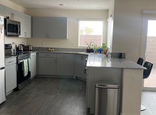 5678 Sunset Amber Ave, Las Vegas, NV 89122