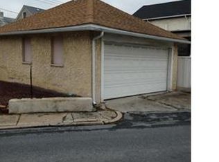 107 2nd St, Catasauqua, PA 18032