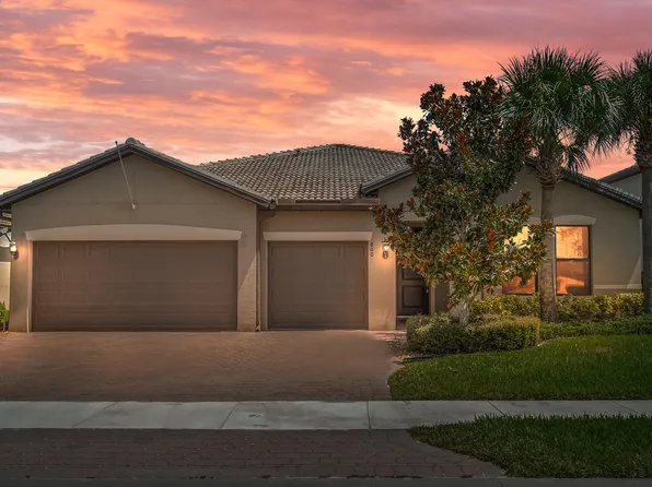 800 SE Westbury Drive, Port St Lucie, FL 34984