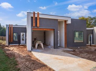 1530 Mahlow Dr, Longview, TX 75601