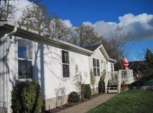 1815 NW Patricia St, Roseburg, OR