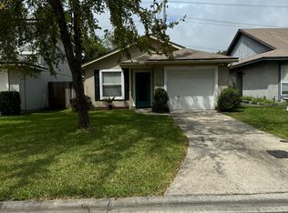 5049 Knightsbridge Cir N, Jacksonville, FL 32244
