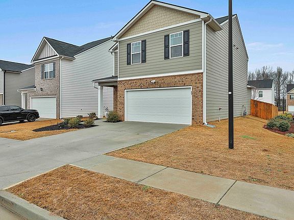 2nd image of 27 Cherry Tree Bnd