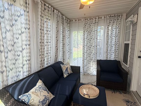 3rd image of 106 Wimbledon Way #106