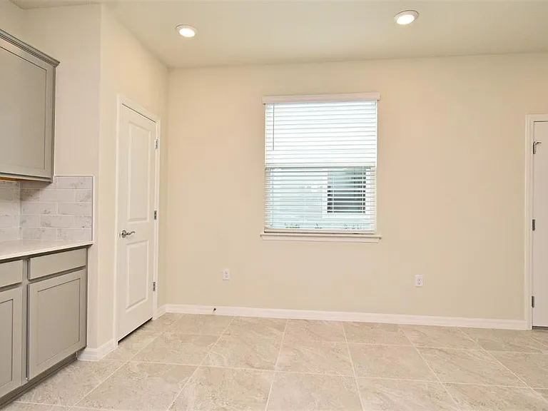 3101 Emerald Acres Ln — Photo 20