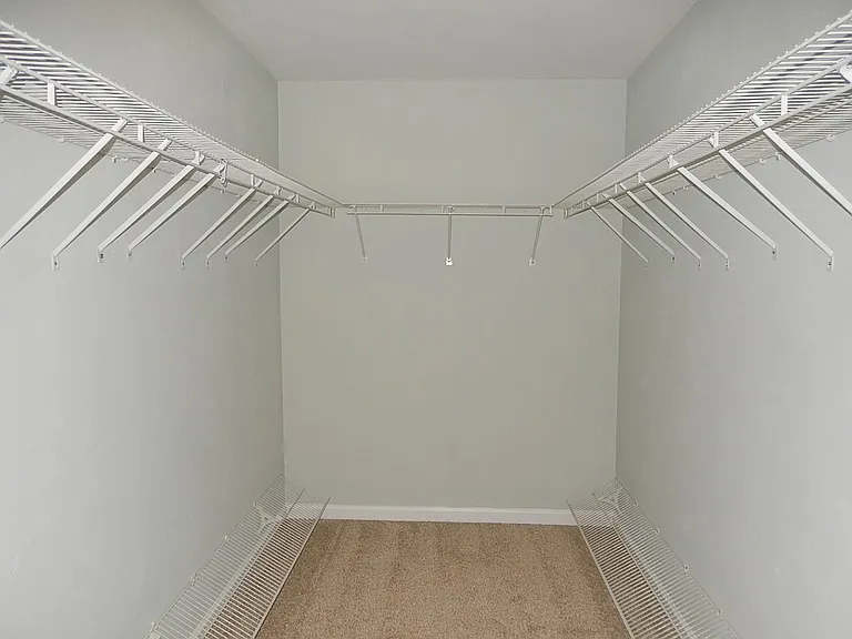 1858 Vineland Ln — Photo 21