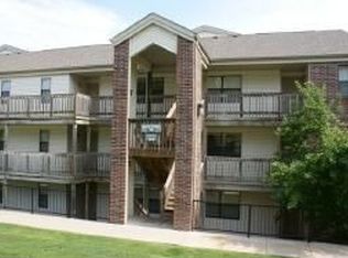 123 Bunker Ridge Dr APT 5, Branson, MO 65616