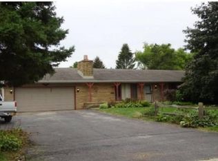 4407 Meadow Dr, Racine, WI 53402