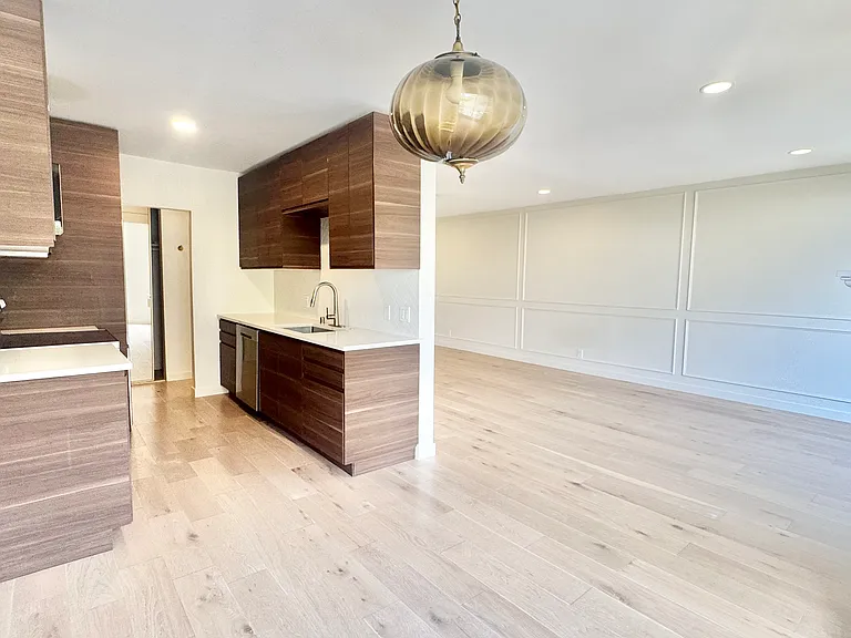 1735 N Fuller Ave #445 — Photo 11