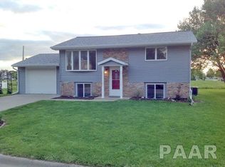 205 Winston Ln, Bartonville, IL 61607