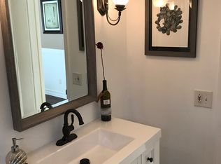 77 Winesap Rd, Stamford, CT 06903