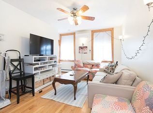 89 Myrtle St APT 2, Boston, MA 02114