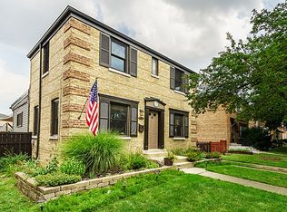 7818 W Berwyn Ave, Chicago, IL
