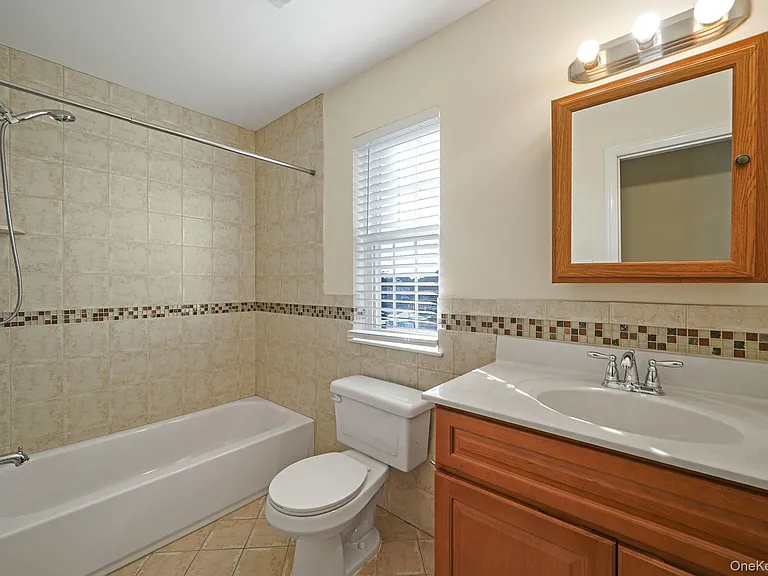 123 Clinton Ave #B — Photo 18