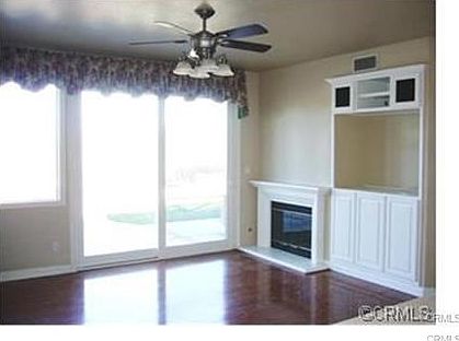 3rd image of 4584 Torrey Pines Dr