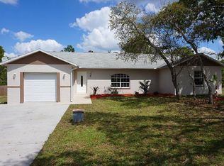 11080 Jackdaw Rd, Weeki Wachee, FL 34614