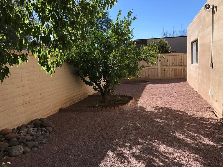 2560 N Water Pl — Photo 23