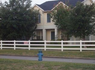 3827 E Traditions Ct, Houston, TX 77082