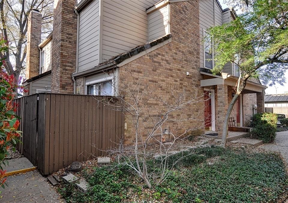 1st image of 1111 Bert Dr APT B