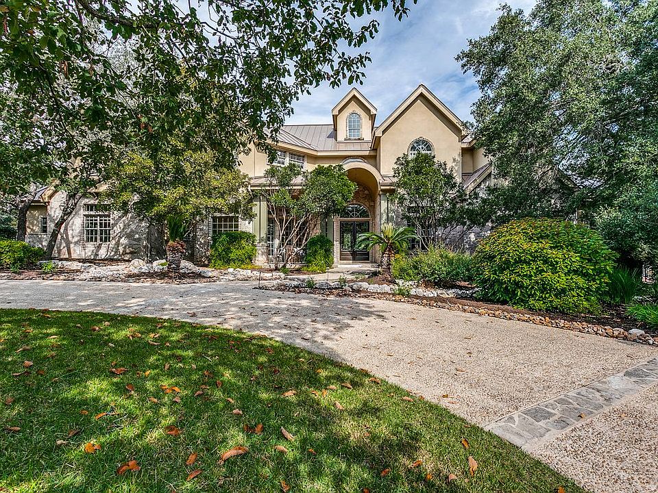 1st image of 307 Princeton Oak