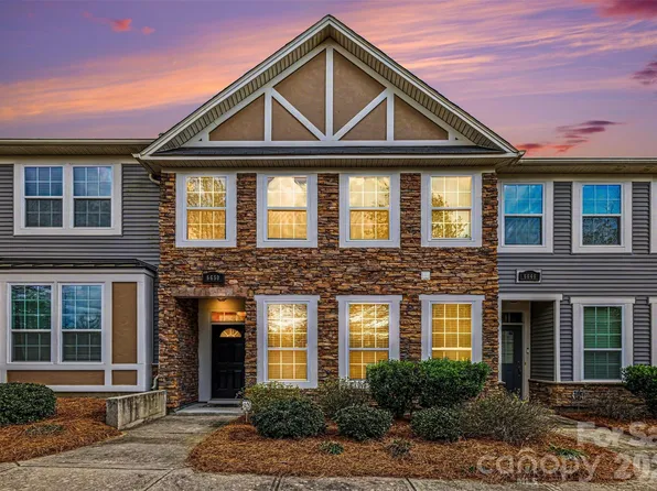 6650 Berewick Commons Pkwy, Charlotte, NC 28278