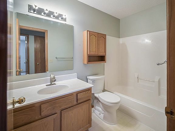 4th image of 2737 Mallard Dr