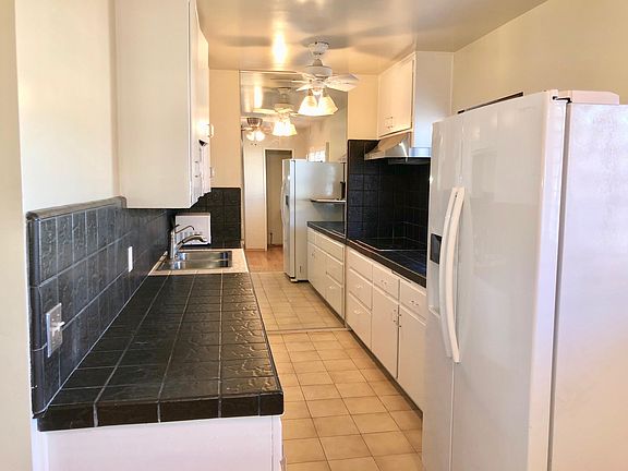 3rd image of 3089 45th St