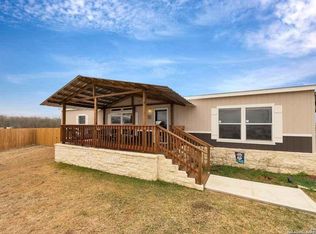 70 Gallinas Creek Rd, Pleasanton, TX 78064