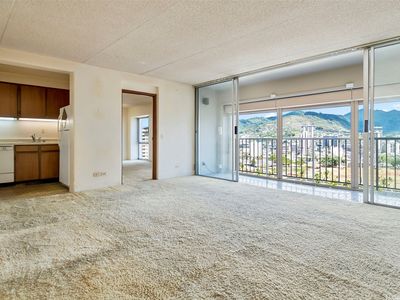 430 Keoniana St APT 907, Honolulu, HI, 96815