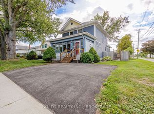 61 Welland St S, Thorold, ON L2V 2B7