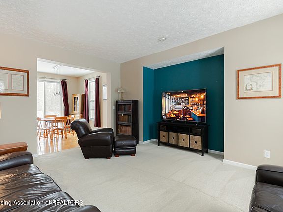 4th image of 3860 Kiskadee Dr
