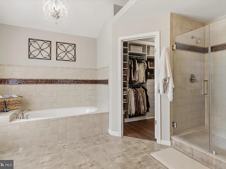 408 Huntfield Ct NE — Photo 20