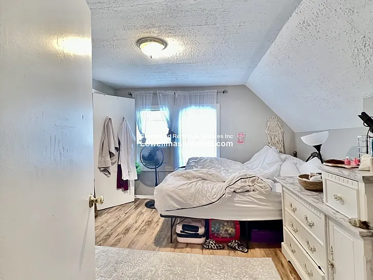 13 Phillips St — Photo 12