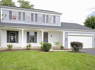 1790 Mission Hills Dr, Elgin, IL 60123