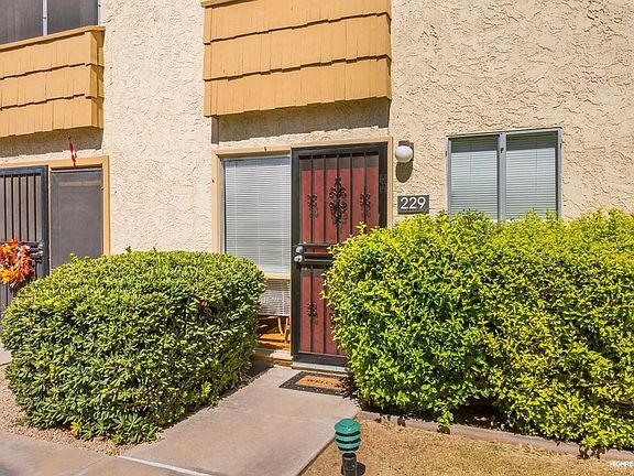 3rd image of 4630 N 68th St Unit 229