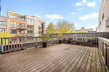 625 Washington Avenue, #2F