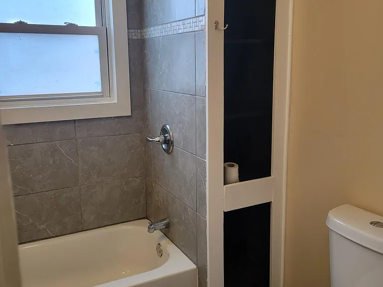 1219 Pennsylvania Ave #2 — Photo 6