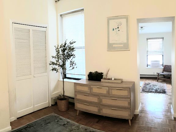 5th image of 12 Mercer St #1