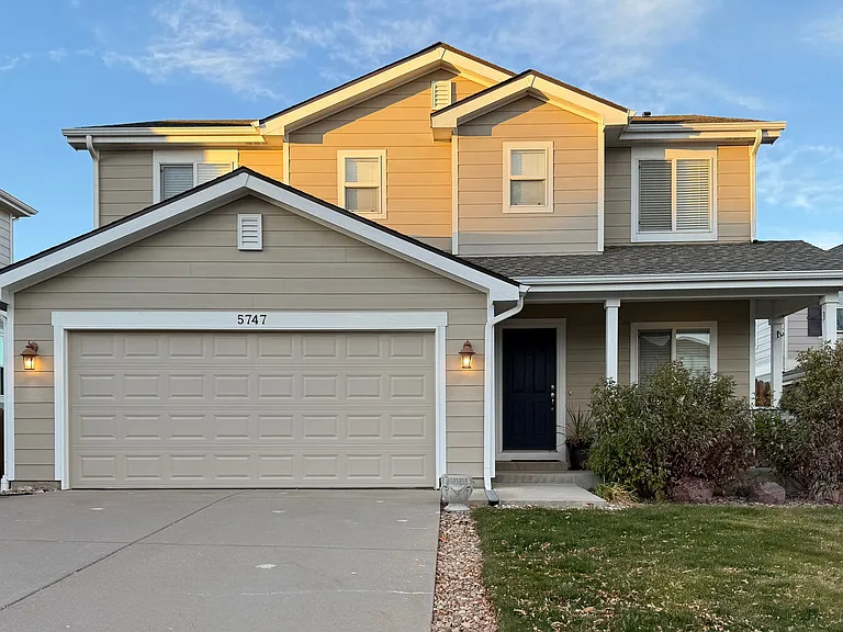 5747 Jaguar Way — Photo 2