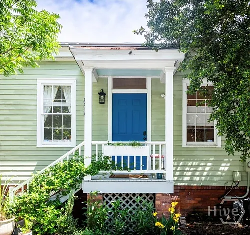 524 E Charlton St Photo 1